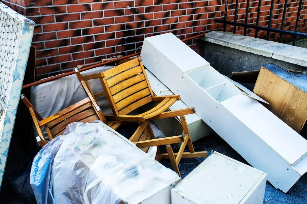 solution de vide maison efficace à Fosses-la-Ville